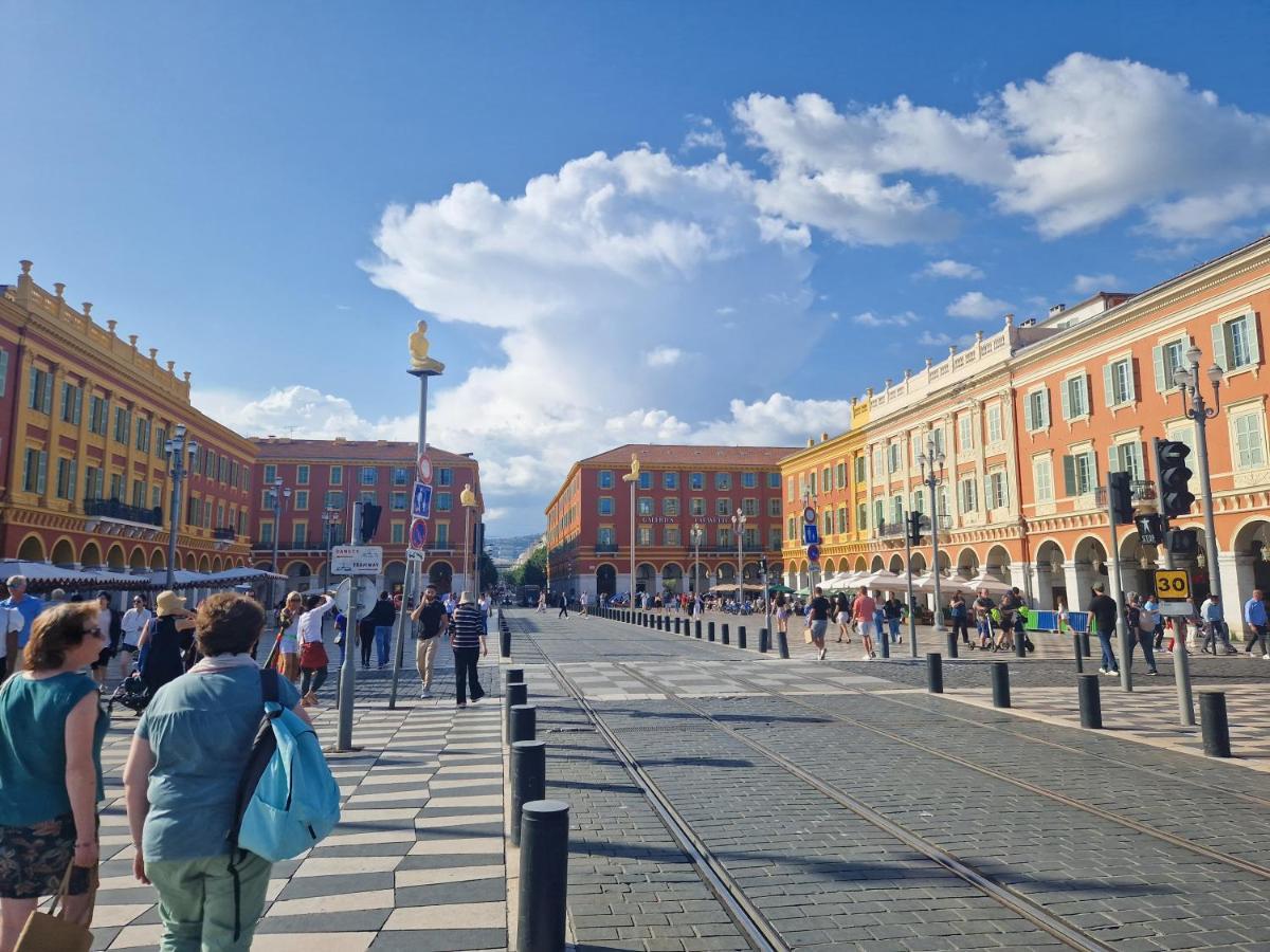 Le Michelangelo - Place Massena Ницца Экстерьер фото
